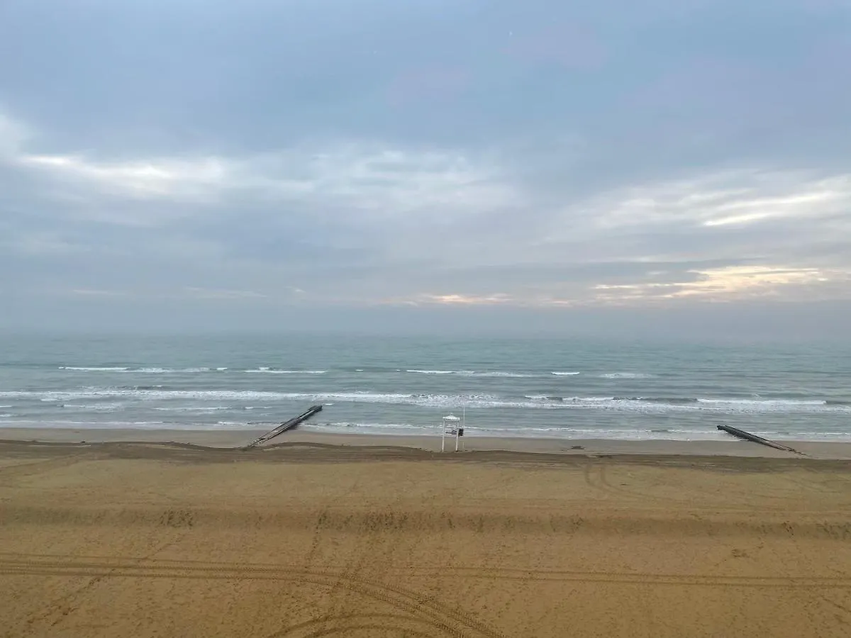 Condominio Cansiglio- Walterigato Apartments- Solo Per Famiglie Lido di Jesolo Italy